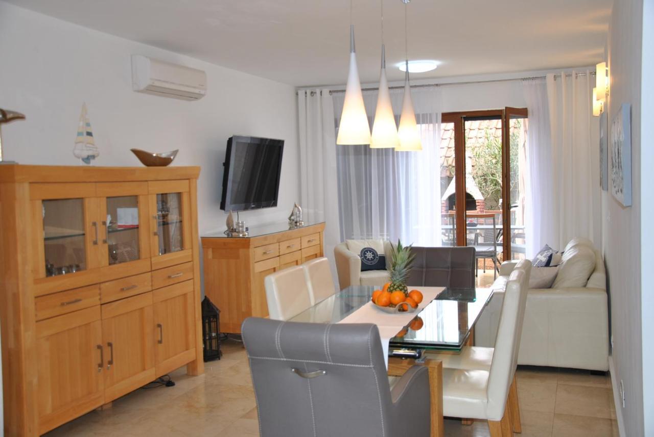 Apartment Relax Villa Salena Slatine Exterior foto