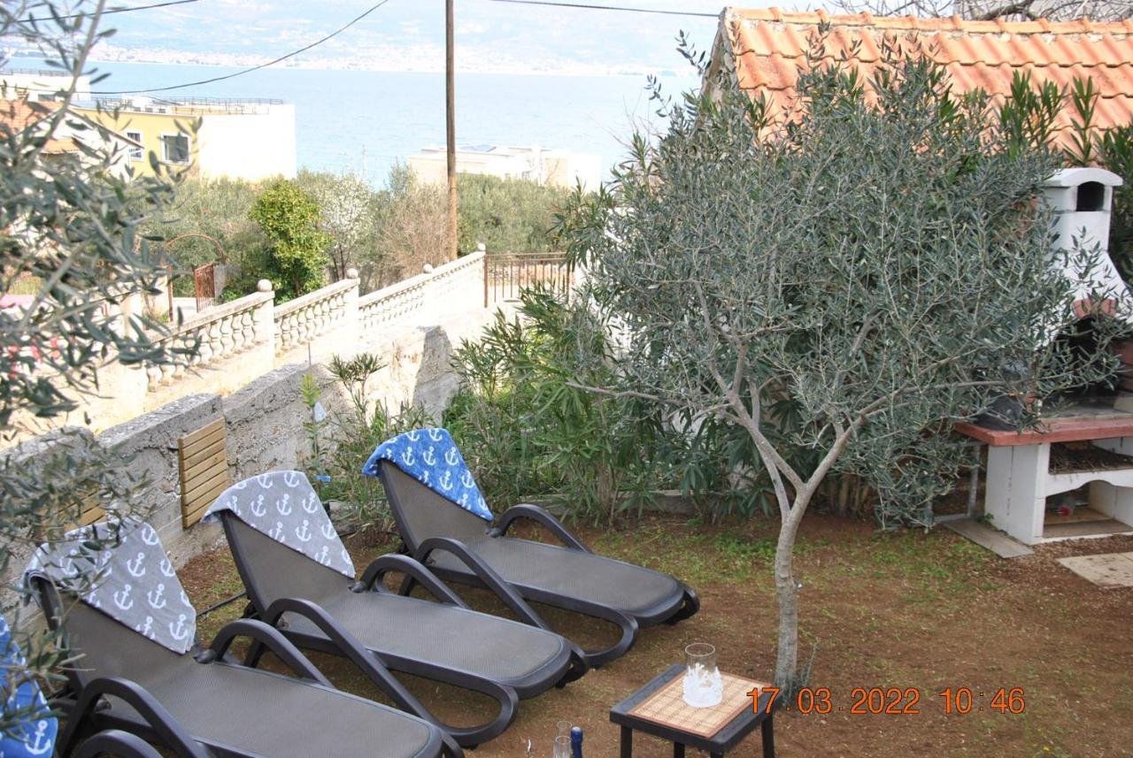 Apartment Relax Villa Salena Slatine Exterior foto